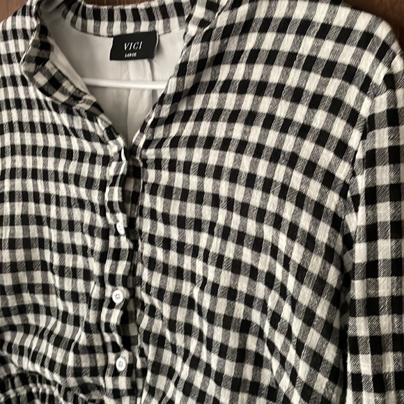 Vici black and white plaid top/dress - Picture 2 of 6